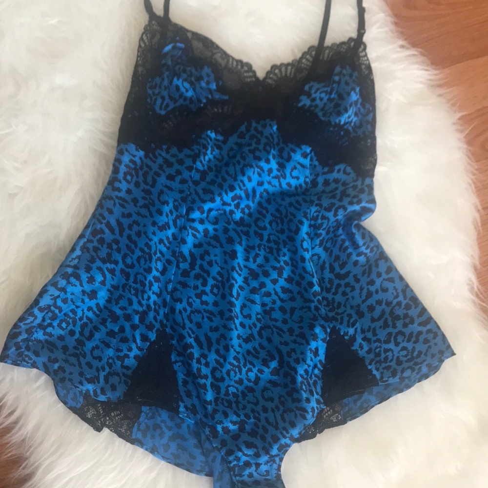 💙Victoria Secret💙 - Picture 3 of 7